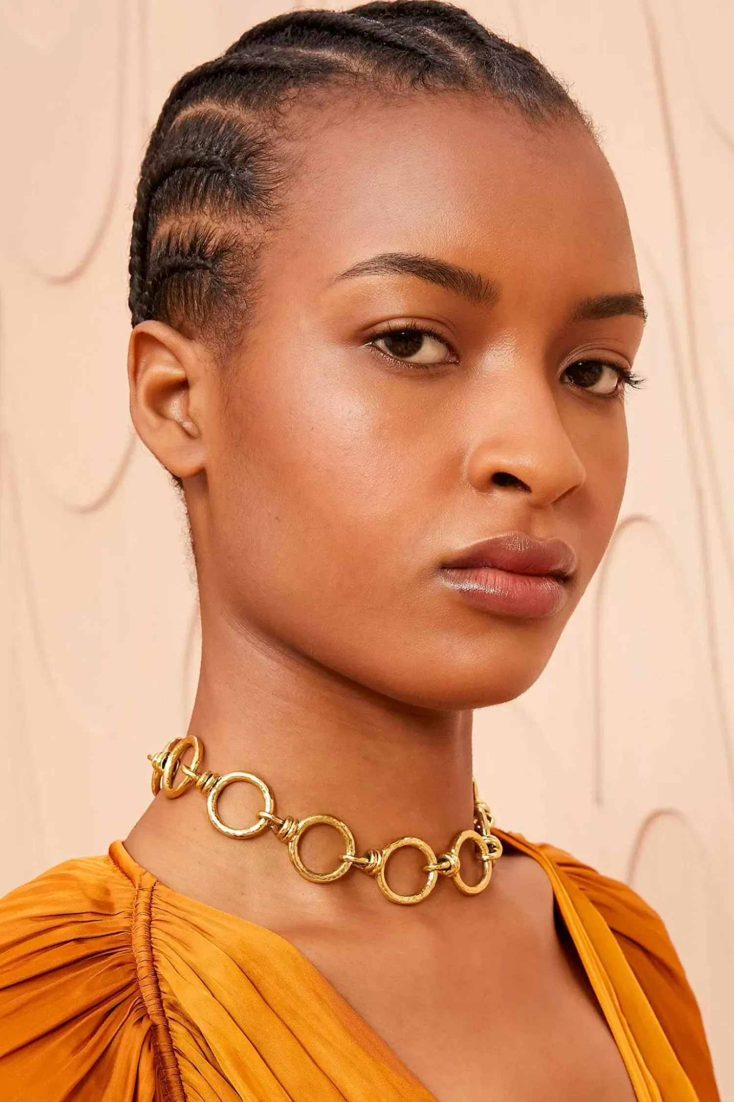 Ulla Johnson Hammered Circle Chain Halskjede